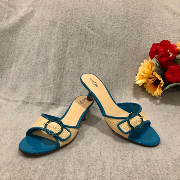 NWT - East Fifth Turquoise Patent & Cream Slip-on Sandals with Kitten Heels - Picture 10 of 16